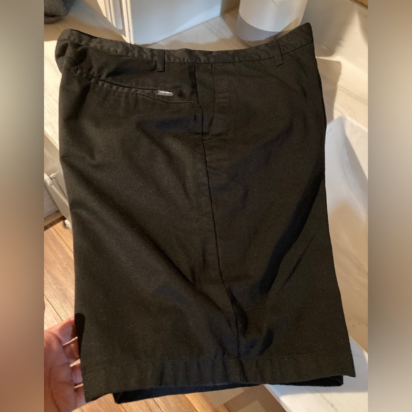 Black Volcom Shorts, Men’s Size 40 - Picture 4 of 12